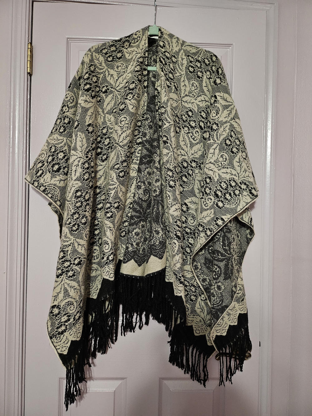 Floral Fringe Wrap Cape - Black & Cream